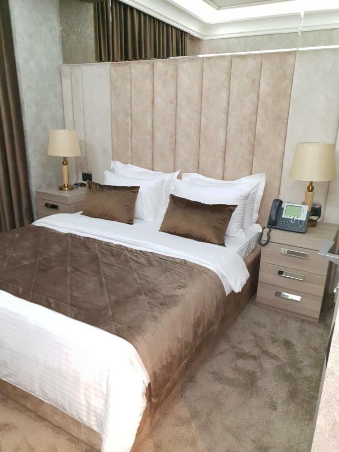 Home Boutique Hotel Баку Екстериор снимка