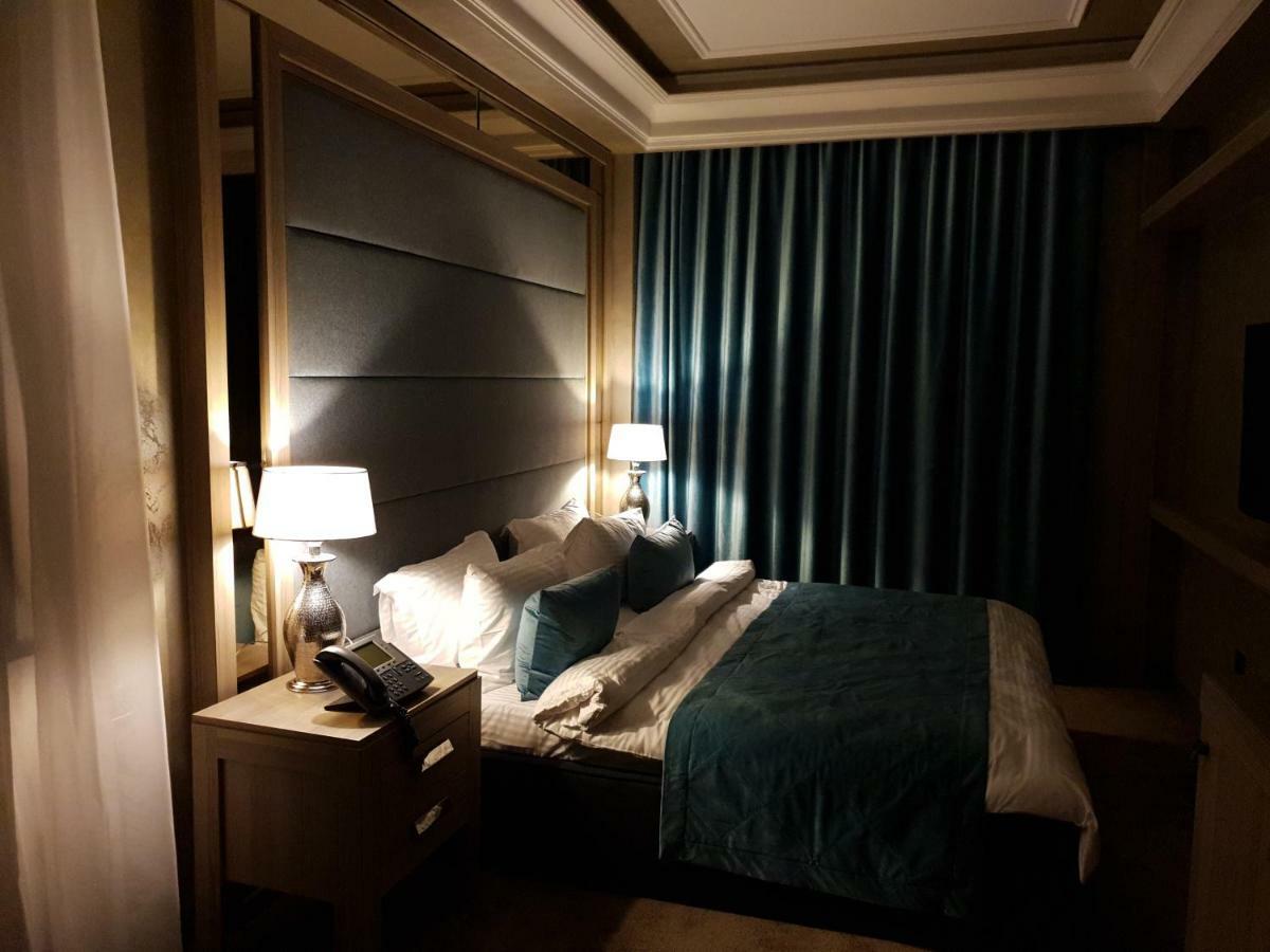 Home Boutique Hotel Баку Екстериор снимка